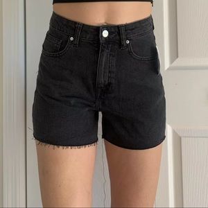 NWT vintage H&M 100% Black Cotton Jean Shorts